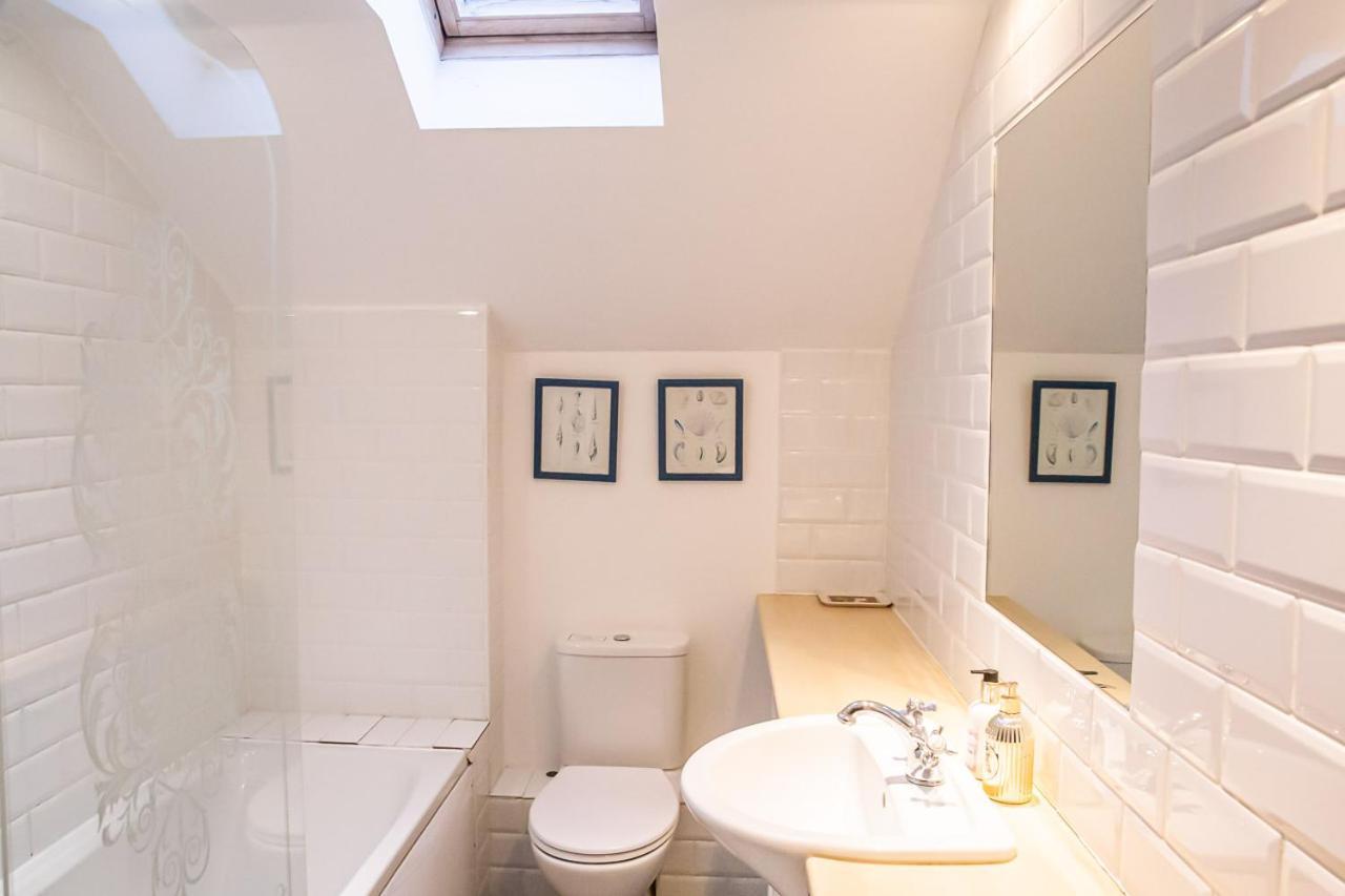 Stylish Modern Mews House In Central St Leonards 哈斯丁 外观 照片
