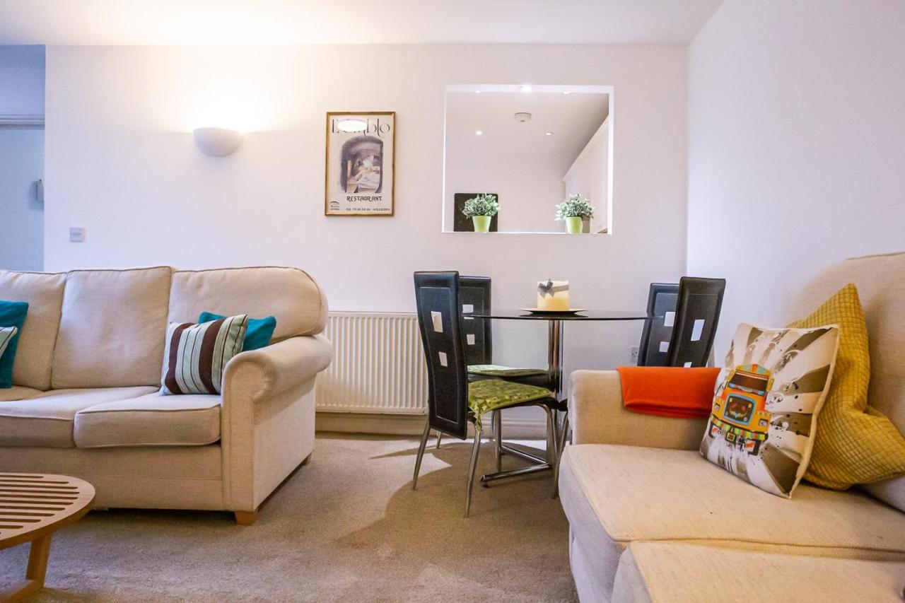 Stylish Modern Mews House In Central St Leonards 哈斯丁 外观 照片
